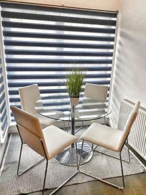 2 Bed City Centre Apt, Free Parking - Albert Clock, Customs House Belfast Exteriér fotografie