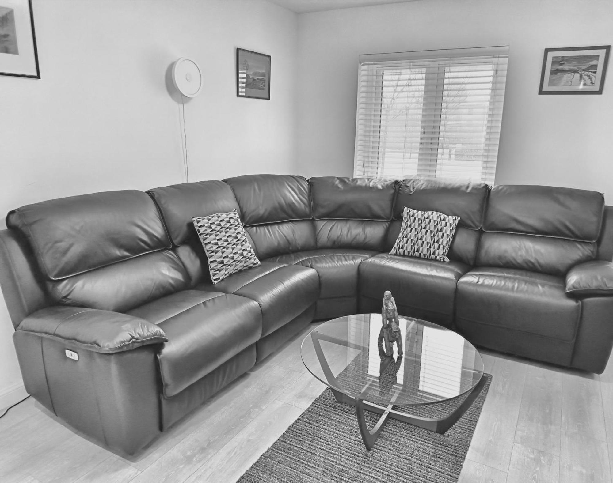 2 Bed City Centre Apt, Free Parking - Albert Clock, Customs House Belfast Exteriér fotografie